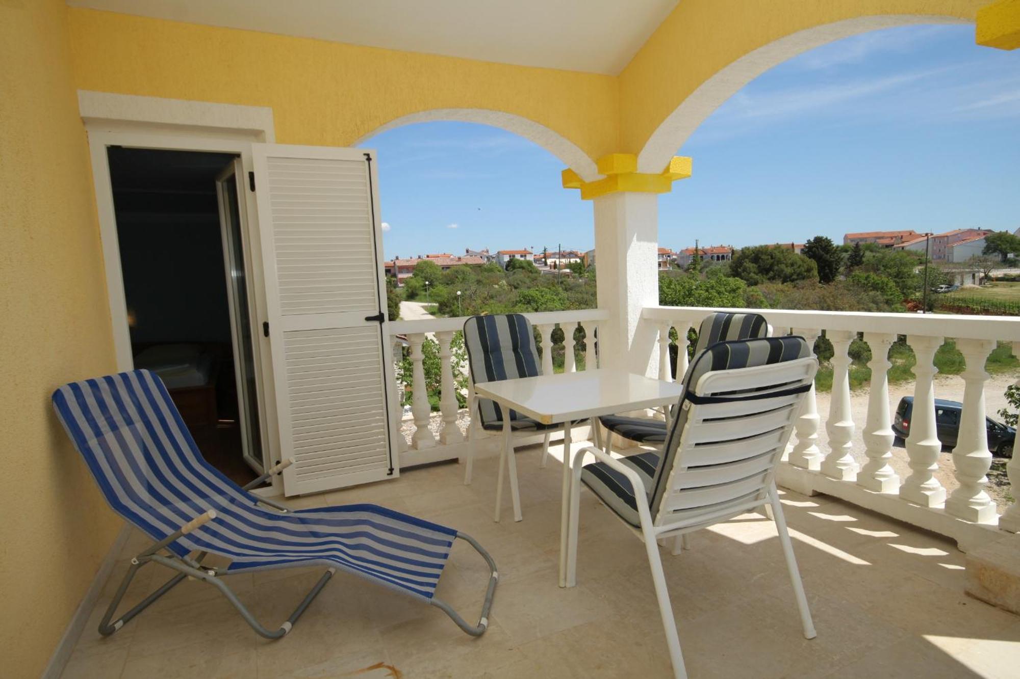 Rooms With A Swimming Pool Peroj, Fazana - 2235 Exterior foto