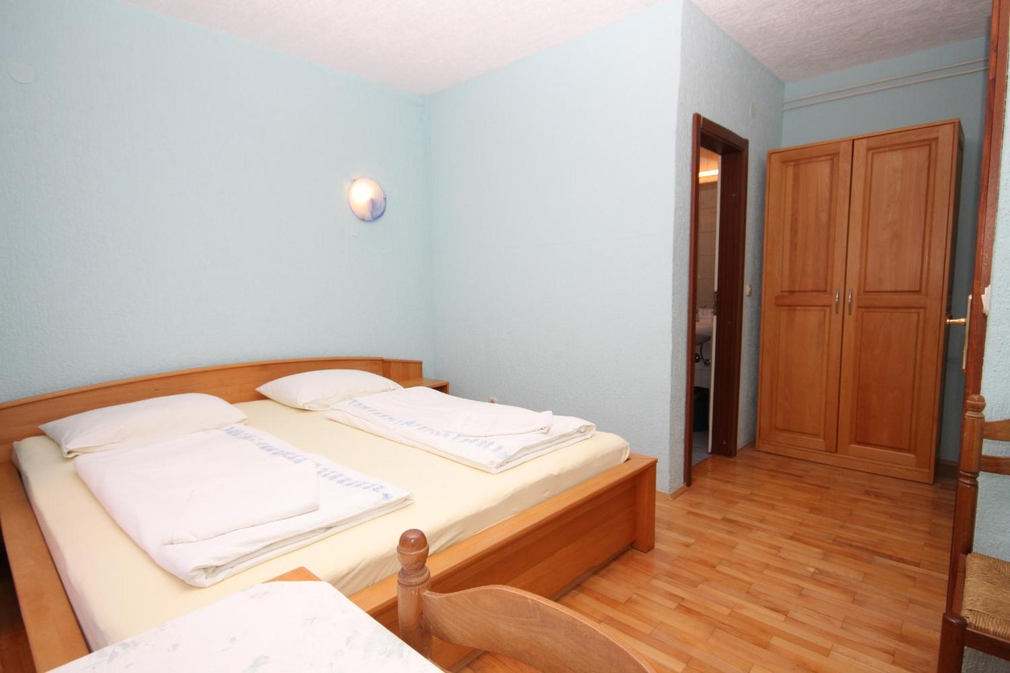 Rooms With A Swimming Pool Peroj, Fazana - 2235 Habitación foto